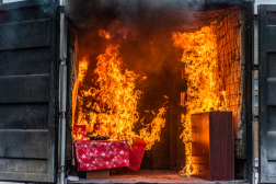 Lakástűz bemutató