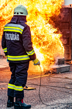 Lakástűz bemutató