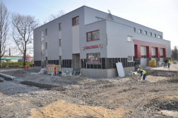 Pécsi Hivatásos Tűzoltó- parancsnokság  burkolása külső fém lemezzel