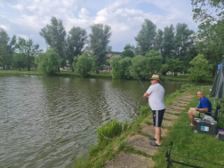 Kilencedik alkalommal rendezte meg a Stégmester elnevezésű katasztrófavédelmi horgászversenyt Ózdon.