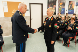 Elismerések átadása