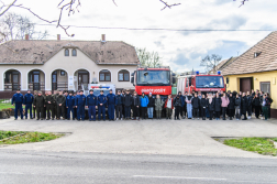 Fákat ültettek a tavalyi tűz helyén a Vas vármegyei Csöngén