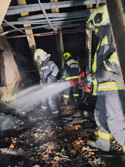 Hétvégi ház égett teljes terjedelmében Nyírpazonyban szombat este, a tűzben egy ember életét vesztette.