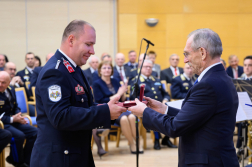 Elismerések, előléptetések Rendőr- és Tűzoltónap alkalmából