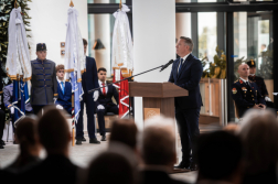 A megnyitó pillanatai