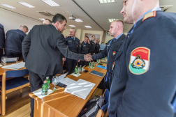 Az országos katasztrófavédelmi főigazgató a kirendeltségvezetőket köszönti