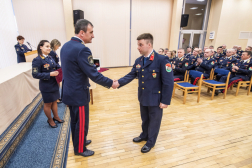 Az országos katasztrófavédelmi főigazgató elismerést ad át 