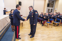 Az országos katasztrófavédelmi főigazgató elismerést ad át 