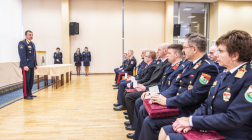 	Az országos katasztrófavédelmi főigazgató köszönti az elismerésben részesülteket