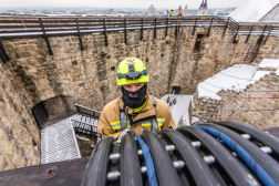 Kötéltechnikai gyakorlatot tartott a HUNOR mentőszervezet Egerben