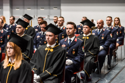 Diplomaosztó ünnepség a Nemzeti Közszolgálati Egyetemen.