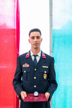 Elismerések átadása (20)