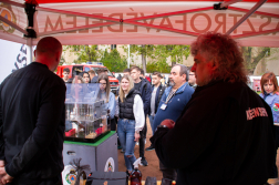 Kéményseprők mutatják be a füst terjedését